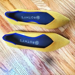 Rothy's Woman's Shoe - The Point size